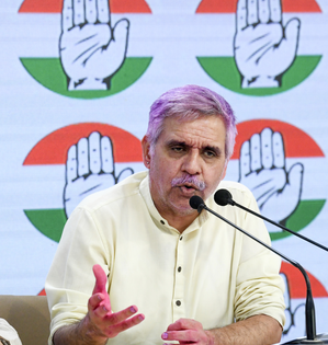 A legal, political battle that parties must fight jointly: Oppn as SC to hear plea for postponement of SIR in Kerala | A legal, political battle that parties must fight jointly: Oppn as SC to hear plea for postponement of SIR in Kerala