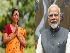 PM Modi speaks to Prof Sarasu - BJP's candidate from Kerala's Alathur LS seat | PM Modi speaks to Prof Sarasu - BJP's candidate from Kerala's Alathur LS seat