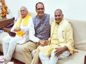 Madhya Pradesh: Former Congress MLA Shashank Bhargava joins BJP | Madhya Pradesh: Former Congress MLA Shashank Bhargava joins BJP