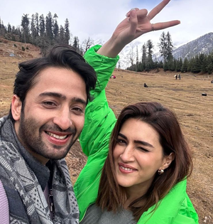Kriti wishes Shaheer on his b’day: ‘Can’t wait for people to see your magic' in 'Do Patti’ | Kriti wishes Shaheer on his b’day: ‘Can’t wait for people to see your magic' in 'Do Patti’