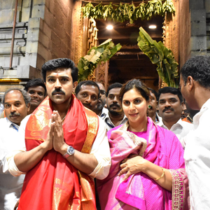 Ram Charan seeks Lord Venkateswara's blessings at Tirupati with wife on birthday | Ram Charan seeks Lord Venkateswara's blessings at Tirupati with wife on birthday