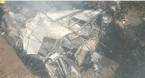 All victims in South Africa's deadly bus crash confirmed as Botswana nationals | All victims in South Africa's deadly bus crash confirmed as Botswana nationals