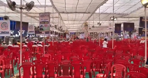 Empty chairs, forced attendance allegations cast shadow on INDIA bloc's Delhi rally | Empty chairs, forced attendance allegations cast shadow on INDIA bloc's Delhi rally
