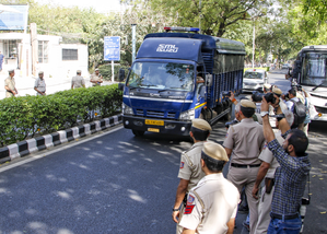 Delhi excise policy case: Kejriwal lodged in Tihar Jail, govt faces 'practical problems' | Delhi excise policy case: Kejriwal lodged in Tihar Jail, govt faces 'practical problems' Delhi excise policy case: Kejriwal lodged in Tihar Jail, govt faces 'practical problems' | Delhi excise policy case: Kejriwal lodged in Tihar Jail, govt faces 'practical problems'