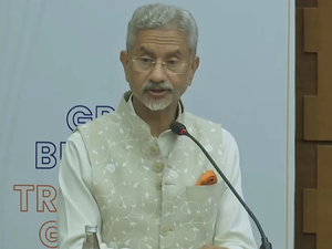 PoK residents must be comparing their situation with people living in J&K: EAM Jaishankar | PoK residents must be comparing their situation with people living in J&K: EAM Jaishankar