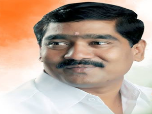 LS polls: NCP (SP) names 2 candidates for Beed & Bhiwandi | LS polls: NCP (SP) names 2 candidates for Beed & Bhiwandi LS polls: NCP (SP) names 2 candidates for Beed & Bhiwandi | LS polls: NCP (SP) names 2 candidates for Beed & Bhiwandi