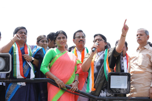 Ex-Union Minister Kruparani returns to Congress | Ex-Union Minister Kruparani returns to Congress