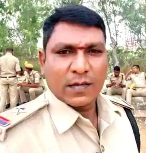 Police constable dies in suspected gun misfire in Hyderabad | Police constable dies in suspected gun misfire in Hyderabad Police constable dies in suspected gun misfire in Hyderabad | Police constable dies in suspected gun misfire in Hyderabad
