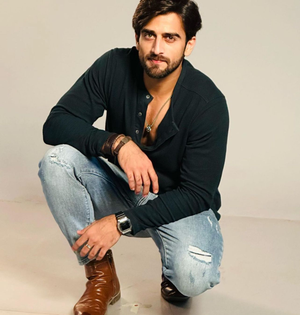 Bewitched: Zayn Ibad Khan to romance Nia Sharma, who plays 200-year-old 'chudail' | Bewitched: Zayn Ibad Khan to romance Nia Sharma, who plays 200-year-old 'chudail'