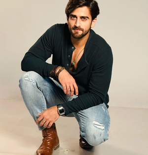 Bewitched: Zayn Ibad Khan to romance Nia Sharma, who plays 200-year-old 'chudail' | Bewitched: Zayn Ibad Khan to romance Nia Sharma, who plays 200-year-old 'chudail' Bewitched: Zayn Ibad Khan to romance Nia Sharma, who plays 200-year-old 'chudail' | Bewitched: Zayn Ibad Khan to romance Nia Sharma, who plays 200-year-old 'chudail'