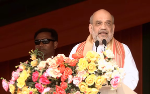 Amit Shah slams Congress over 1962 Chinese offensive, Bangladeshi infiltration in Assam rally | Amit Shah slams Congress over 1962 Chinese offensive, Bangladeshi infiltration in Assam rally