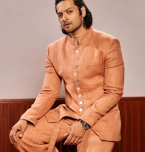 Ali Fazal's Eid plans: Two-three days are off for me, go back to Lucknow every year | Ali Fazal's Eid plans: Two-three days are off for me, go back to Lucknow every year