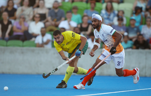 Indian men's hockey team goes down 1-2 against Australia | Indian men's hockey team goes down 1-2 against Australia Indian men's hockey team goes down 1-2 against Australia | Indian men's hockey team goes down 1-2 against Australia
