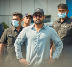 NTR Jr reaches Mumbai to shoot for Hrithik Roshan-starrer 'War 2' | NTR Jr reaches Mumbai to shoot for Hrithik Roshan-starrer 'War 2' NTR Jr reaches Mumbai to shoot for Hrithik Roshan-starrer 'War 2' | NTR Jr reaches Mumbai to shoot for Hrithik Roshan-starrer 'War 2'