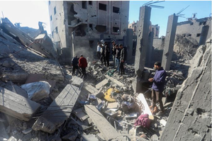 Israeli forces bombard surrounding areas of Nuseirat refugee camp in Gaza | Israeli forces bombard surrounding areas of Nuseirat refugee camp in Gaza