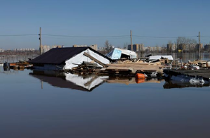Russian regions grapple with severe flooding amid rising water levels | Russian regions grapple with severe flooding amid rising water levels