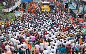 Amit Shah's Kanniyakumari roadshow received with huge public participation | Amit Shah's Kanniyakumari roadshow received with huge public participation Amit Shah's Kanniyakumari roadshow received with huge public participation | Amit Shah's Kanniyakumari roadshow received with huge public participation