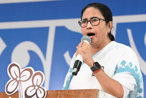 Congress, CPI-M not part of INDIA bloc in Bengal: Mamata Banerjee | Congress, CPI-M not part of INDIA bloc in Bengal: Mamata Banerjee