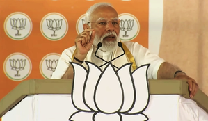 Pinarayi Vijayan lying on Karuvannur Coop Bank scam, says PM Modi | Pinarayi Vijayan lying on Karuvannur Coop Bank scam, says PM Modi Pinarayi Vijayan lying on Karuvannur Coop Bank scam, says PM Modi | Pinarayi Vijayan lying on Karuvannur Coop Bank scam, says PM Modi