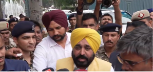 CM Bhagwant Mann meets Kejriwal in jail, says Delhi CM given terrorists-like treatment | CM Bhagwant Mann meets Kejriwal in jail, says Delhi CM given terrorists-like treatment