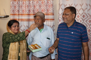 UPSC topper Aditya Srivastava's family elated over feat, share their joy | UPSC topper Aditya Srivastava's family elated over feat, share their joy