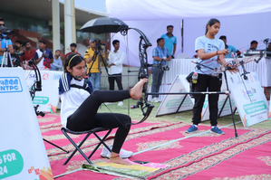 Sheetal Devi gives world champion a scare as armless archer bags silver in Khelo India national archery meet | Sheetal Devi gives world champion a scare as armless archer bags silver in Khelo India national archery meet Sheetal Devi gives world champion a scare as armless archer bags silver in Khelo India national archery meet | Sheetal Devi gives world champion a scare as armless archer bags silver in Khelo India national archery meet
