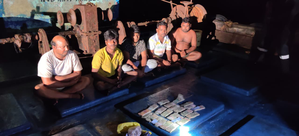 Coast Guard apprehends fishing boat with unauthorised cash | Coast Guard apprehends fishing boat with unauthorised cash