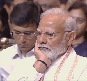 At Nirvan Mahotsav, Jain community takes a pledge, “Har baar, Modi ka Parivar” | At Nirvan Mahotsav, Jain community takes a pledge, “Har baar, Modi ka Parivar” At Nirvan Mahotsav, Jain community takes a pledge, “Har baar, Modi ka Parivar” | At Nirvan Mahotsav, Jain community takes a pledge, “Har baar, Modi ka Parivar”