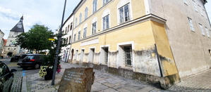 Germans visiting Hitler's birthplace charged with violating Nazi act | Germans visiting Hitler's birthplace charged with violating Nazi act
