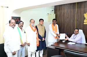 BJP nominee Vishweshwar Reddy’s family assets jump 410 pc in 5 years to Rs 4,568 crore | BJP nominee Vishweshwar Reddy’s family assets jump 410 pc in 5 years to Rs 4,568 crore BJP nominee Vishweshwar Reddy’s family assets jump 410 pc in 5 years to Rs 4,568 crore | BJP nominee Vishweshwar Reddy’s family assets jump 410 pc in 5 years to Rs 4,568 crore