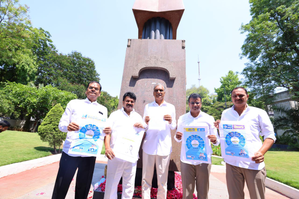 With resignation letter, BRS leader Harish waits for Telangana CM at Martyrs' Memorial | With resignation letter, BRS leader Harish waits for Telangana CM at Martyrs' Memorial