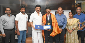 Stalin felicitates Gukesh, hands over cheque for Rs 75 lakh | Stalin felicitates Gukesh, hands over cheque for Rs 75 lakh Stalin felicitates Gukesh, hands over cheque for Rs 75 lakh | Stalin felicitates Gukesh, hands over cheque for Rs 75 lakh