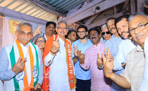Three Mumbai, Thane SS-UBT candidates file papers for LS elections | Three Mumbai, Thane SS-UBT candidates file papers for LS elections Three Mumbai, Thane SS-UBT candidates file papers for LS elections | Three Mumbai, Thane SS-UBT candidates file papers for LS elections