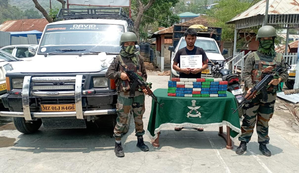 Assam Rifles seizes drugs worth Rs 9.83 cr in Mizoram, 2 held | Assam Rifles seizes drugs worth Rs 9.83 cr in Mizoram, 2 held