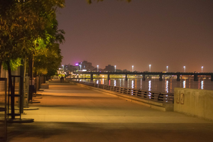 Suicide Attempt by Family Thwarted by Alert Bystanders on Sabarmati Riverfront | Suicide Attempt by Family Thwarted by Alert Bystanders on Sabarmati Riverfront Suicide Attempt by Family Thwarted by Alert Bystanders on Sabarmati Riverfront | Suicide Attempt by Family Thwarted by Alert Bystanders on Sabarmati Riverfront