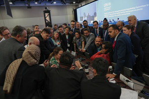 In run-up to plastics treaty in November, 170 nations agree to cut production | In run-up to plastics treaty in November, 170 nations agree to cut production In run-up to plastics treaty in November, 170 nations agree to cut production | In run-up to plastics treaty in November, 170 nations agree to cut production