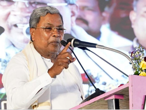 Maha CM should save his state first: Siddaramaiah | Maha CM should save his state first: Siddaramaiah