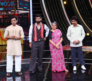 Comedians Mubeen, Kettan & Sugandha present 'Gangs of Wasseypur' gag | Comedians Mubeen, Kettan & Sugandha present 'Gangs of Wasseypur' gag Comedians Mubeen, Kettan & Sugandha present 'Gangs of Wasseypur' gag | Comedians Mubeen, Kettan & Sugandha present 'Gangs of Wasseypur' gag