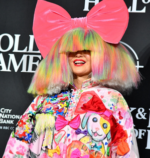 Sia files to legally change her name after one year of marriage | Sia files to legally change her name after one year of marriage