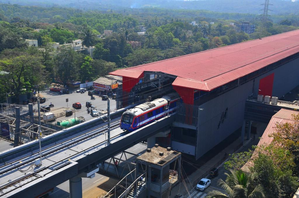 10 pc discount for Mumbai Metro commuters on voting day in Mumbai | 10 pc discount for Mumbai Metro commuters on voting day in Mumbai