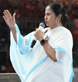 Battleground Bengal: TMC heavily banking on perception-oriented campaigning as 4 poll phases remain | Battleground Bengal: TMC heavily banking on perception-oriented campaigning as 4 poll phases remain Battleground Bengal: TMC heavily banking on perception-oriented campaigning as 4 poll phases remain | Battleground Bengal: TMC heavily banking on perception-oriented campaigning as 4 poll phases remain
