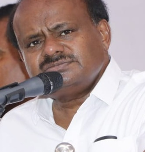 SIT officers acting like agents of Siddaramaiah & Shivakumar, says Kumaraswamy | SIT officers acting like agents of Siddaramaiah & Shivakumar, says Kumaraswamy