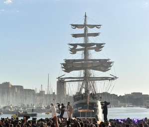 Olympic flame lands at Marseille Old Port amid fiery atmosphere | Olympic flame lands at Marseille Old Port amid fiery atmosphere