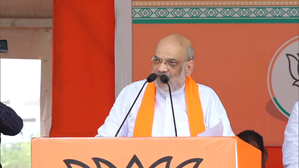 Give us 10 seats, we will make Telangana ‘number one’: Amit Shah | Give us 10 seats, we will make Telangana ‘number one’: Amit Shah