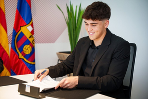 La Liga 2023-24: Teenage defender Pau Cubarsi signs new contract with FC Barcelona | La Liga 2023-24: Teenage defender Pau Cubarsi signs new contract with FC Barcelona