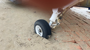 Chirag Paswan's chopper narrowly escapes crash in Bihar | Chirag Paswan's chopper narrowly escapes crash in Bihar Chirag Paswan's chopper narrowly escapes crash in Bihar | Chirag Paswan's chopper narrowly escapes crash in Bihar