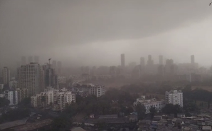 Mumbai: Massive Dust Storm Engulfs City, Forces Closure of Mumbai Airport Operations | Mumbai: Massive Dust Storm Engulfs City, Forces Closure of Mumbai Airport Operations Mumbai: Massive Dust Storm Engulfs City, Forces Closure of Mumbai Airport Operations | Mumbai: Massive Dust Storm Engulfs City, Forces Closure of Mumbai Airport Operations