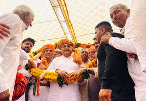 Hooda questions BJP on rejection of demand for Ahir Regiment in Army | Hooda questions BJP on rejection of demand for Ahir Regiment in Army Hooda questions BJP on rejection of demand for Ahir Regiment in Army | Hooda questions BJP on rejection of demand for Ahir Regiment in Army