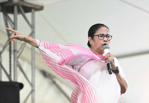 Questions galore on Mamata Banerjee’s prediction on INDIA bloc's performance | Questions galore on Mamata Banerjee’s prediction on INDIA bloc's performance
