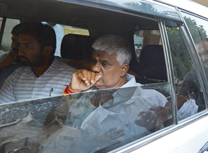 Emotional H.D. Revanna heads to father Deve Gowda's house after release from prison on bail | Emotional H.D. Revanna heads to father Deve Gowda's house after release from prison on bail